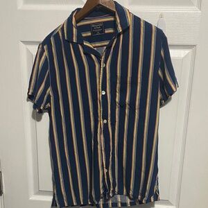 Abercrombie & Fitch Men's Blue Striped Shirt